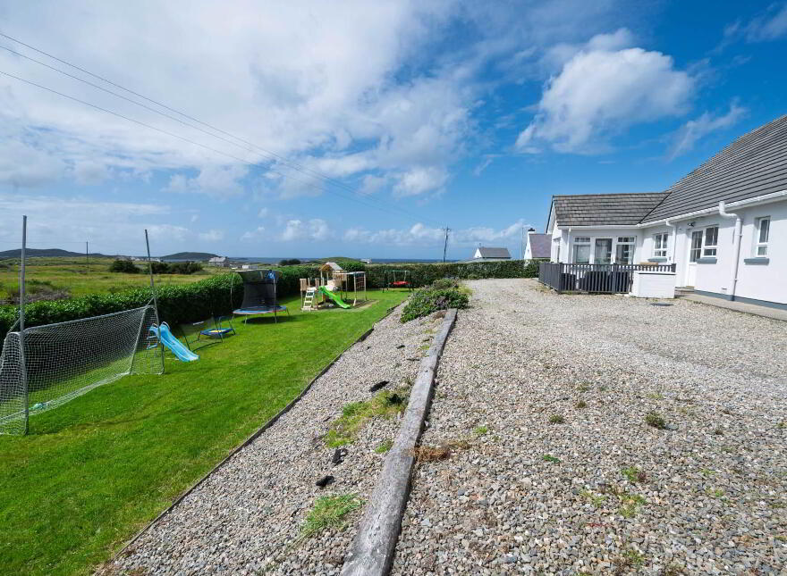 Tonbane, Kindrum, Fanad, F92E9K1