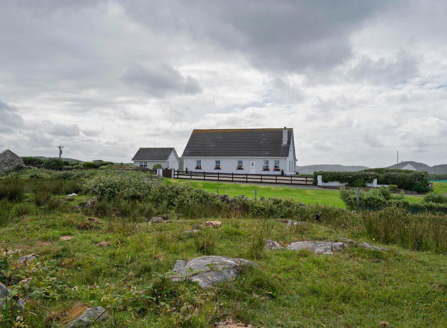 Tonbane, Kindrum, Fanad, F92E9K1