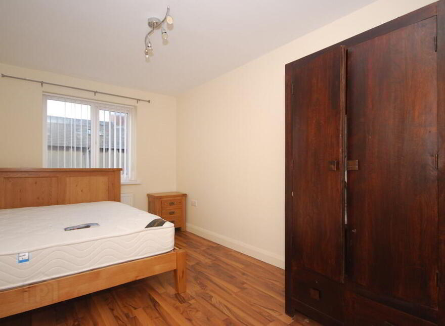 Flat 6, 24 Cromwell Road, Belfast, BT7 1JW