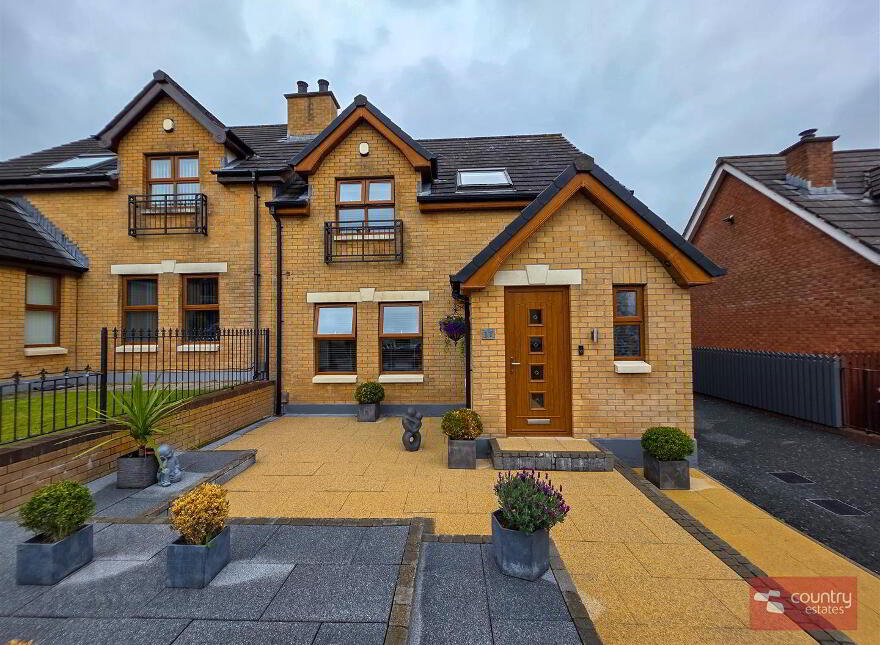 17 Aylesbury Road, Newtownabbey, BT36 7YP photo