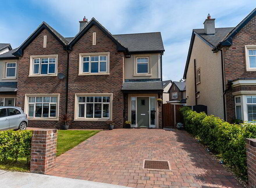 11 Kestrel Manor, Platin Road, Drogheda