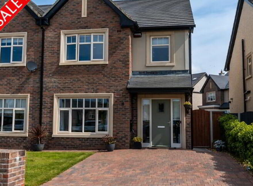 11 Kestrel Manor, Platin Road, Drogheda photo