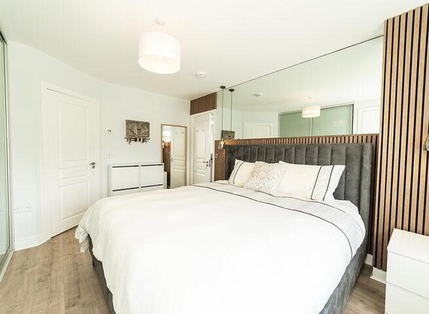 11 Kestrel Manor, Platin Road, Drogheda