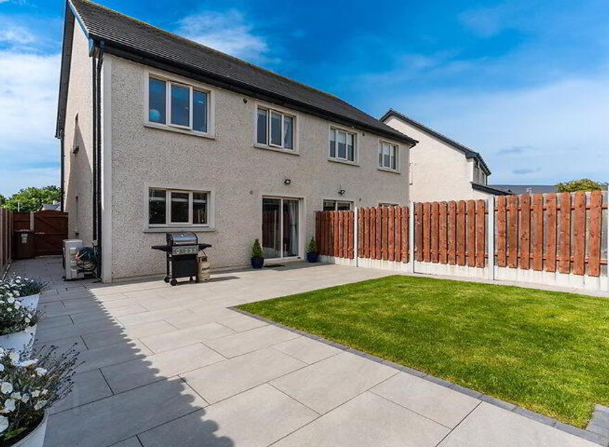 11 Kestrel Manor, Platin Road, Drogheda