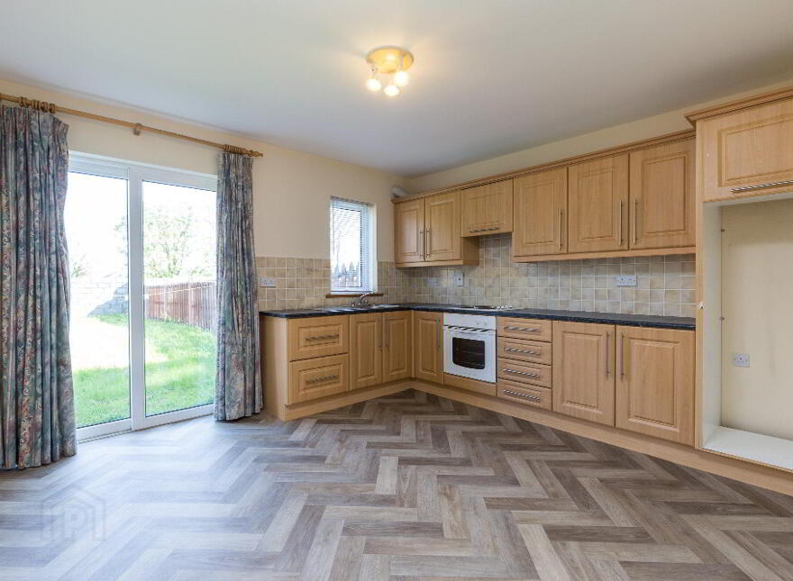 15 Quinagh Green, Blackbog Road