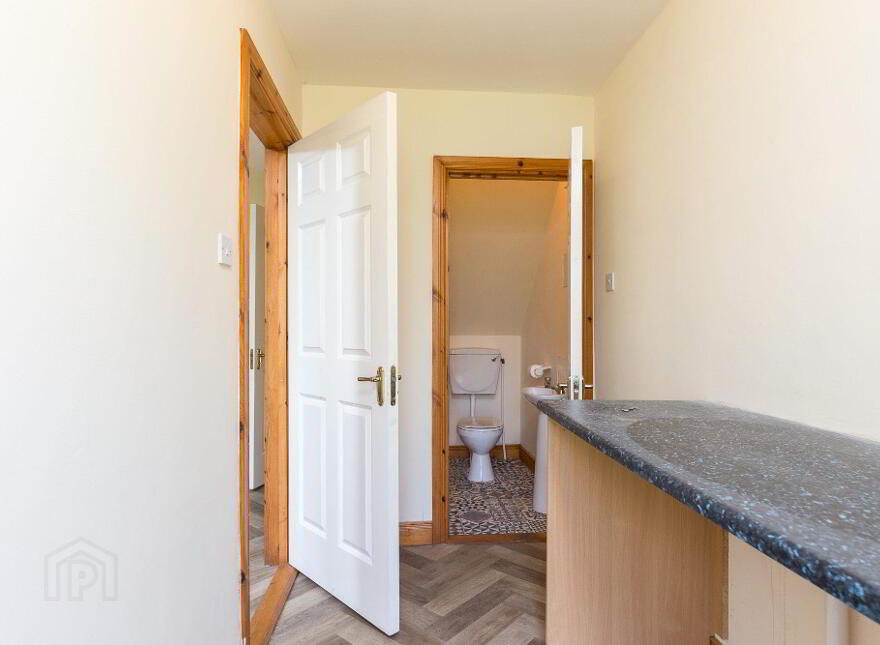 15 Quinagh Green, Blackbog Road