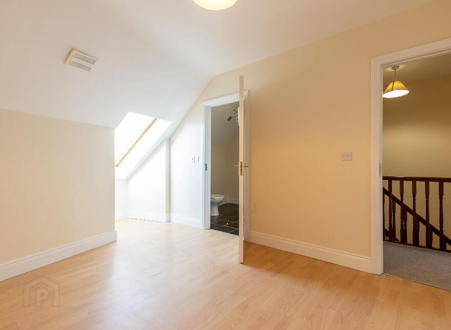 18 Castle Gate, Kennedy Street, R93R963