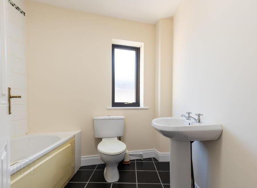 18 Castle Gate, Kennedy Street, R93R963