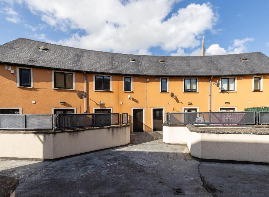 18 Castle Gate, Kennedy Street, R93R963