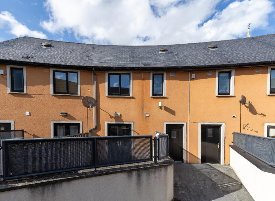 18 Castle Gate, Kennedy Street, R93R963