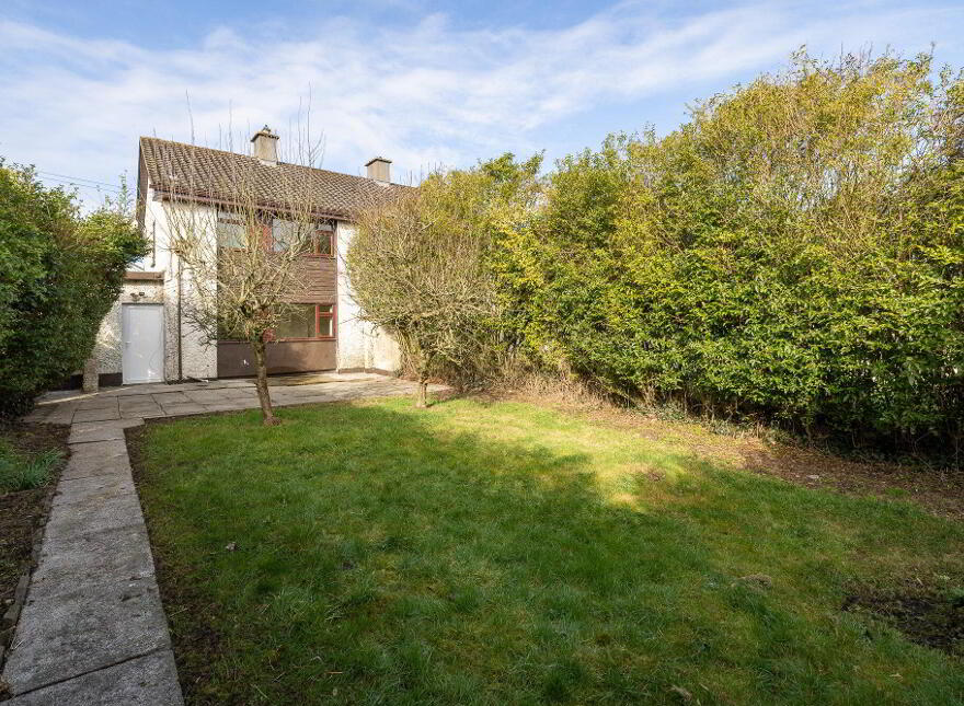 22 Riverside, R93DP66
