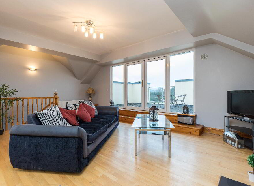 24 Riverview, Chapelstown Gate, R93D728
