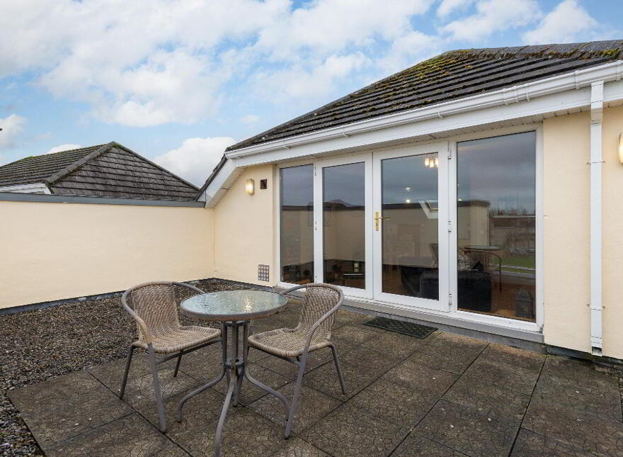 24 Riverview, Chapelstown Gate, R93D728