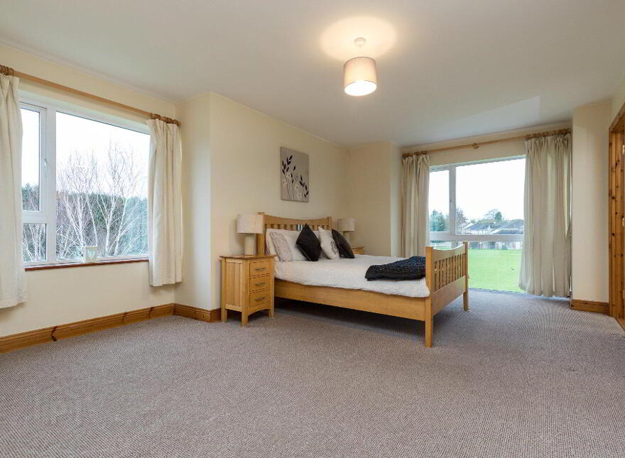 24 Riverview, Chapelstown Gate, R93D728