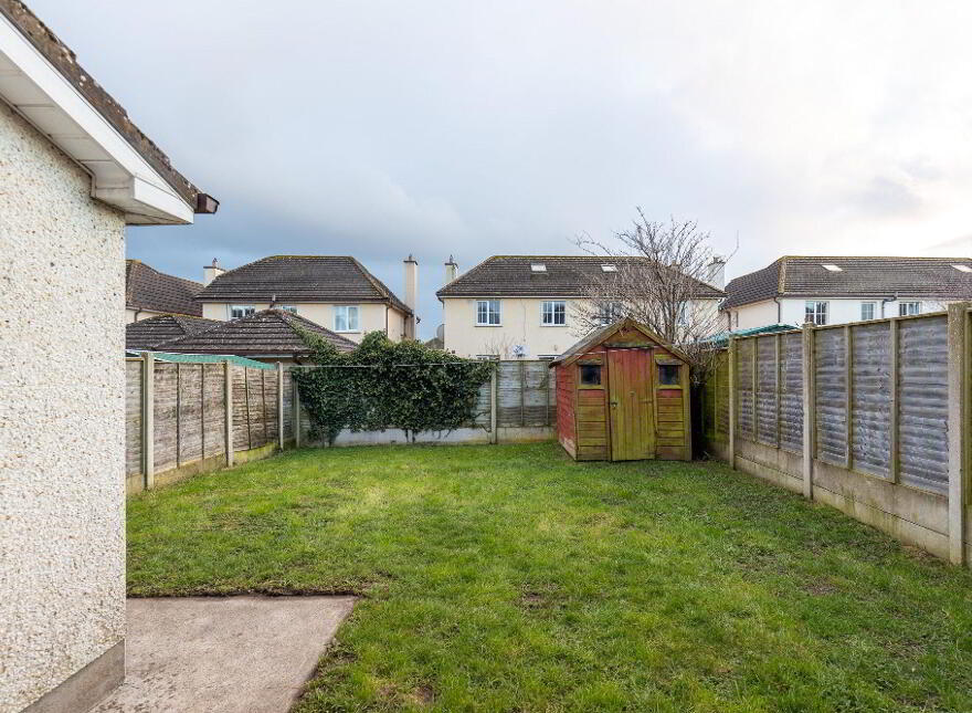 73 Feltham Hall, Blackbog Road