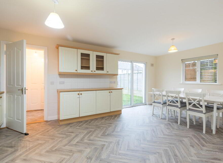 73 Feltham Hall, Blackbog Road