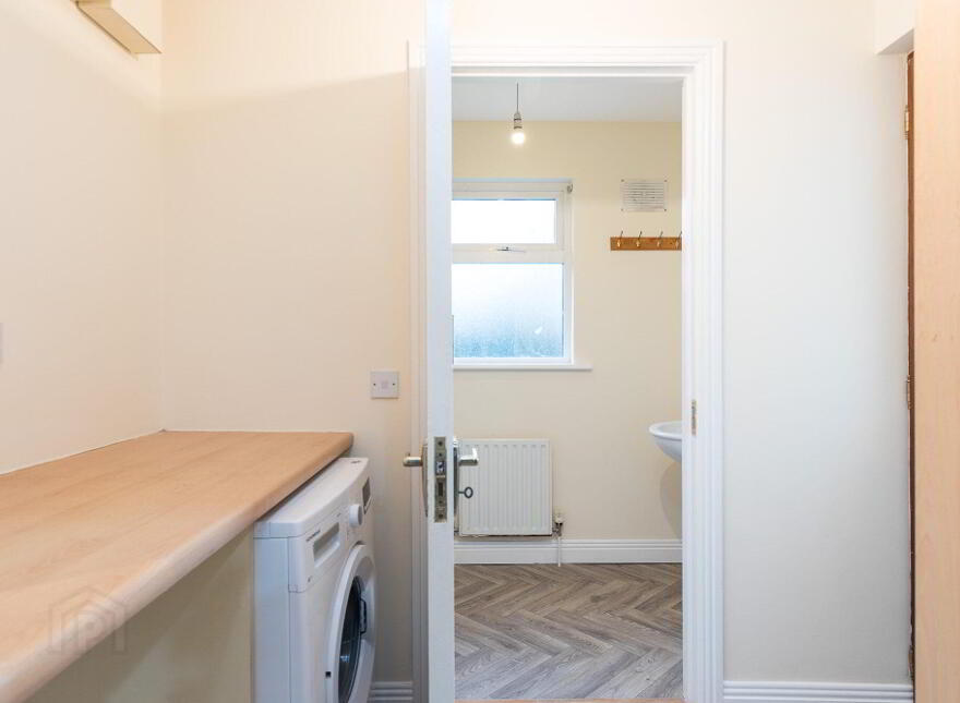 73 Feltham Hall, Blackbog Road