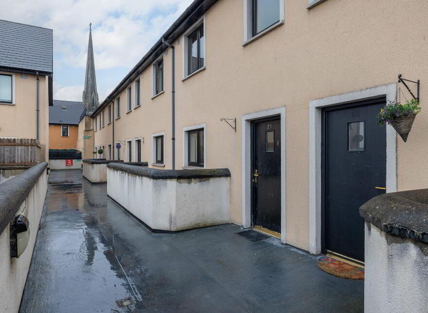 27 Castle Gate, Carlow Town, R93NC84