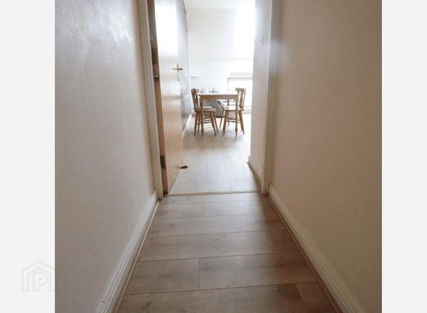 4 Bradbury Complex, Stanhope Street, Athy