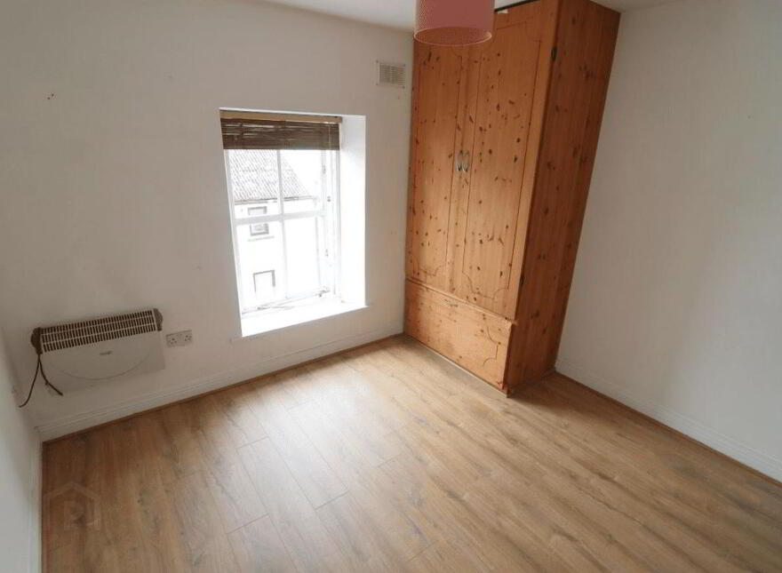 4 Bradbury Complex, Stanhope Street, Athy