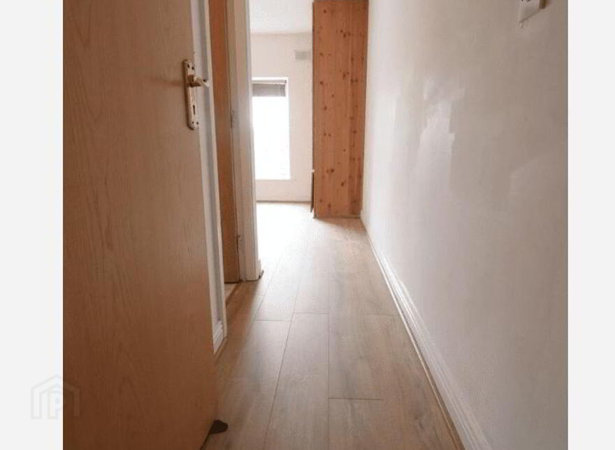 4 Bradbury Complex, Stanhope Street, Athy
