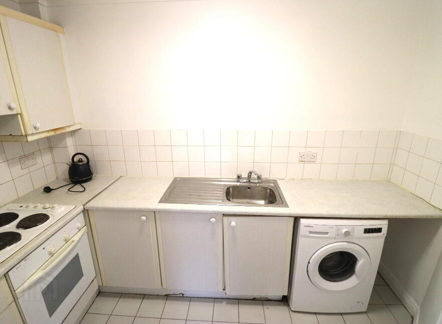 Apt 1, Castlehill Centre, Castlehill