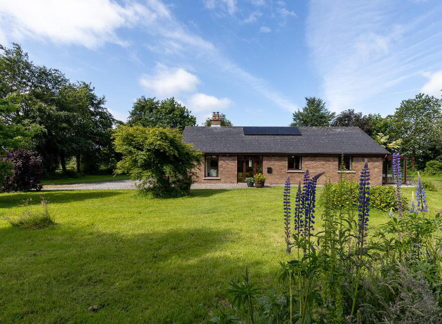 Townparks, Castledermot, Kildare, R14WD62