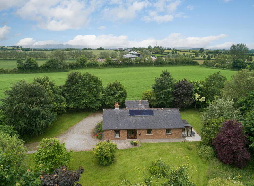 Townparks, Castledermot, Kildare, R14WD62