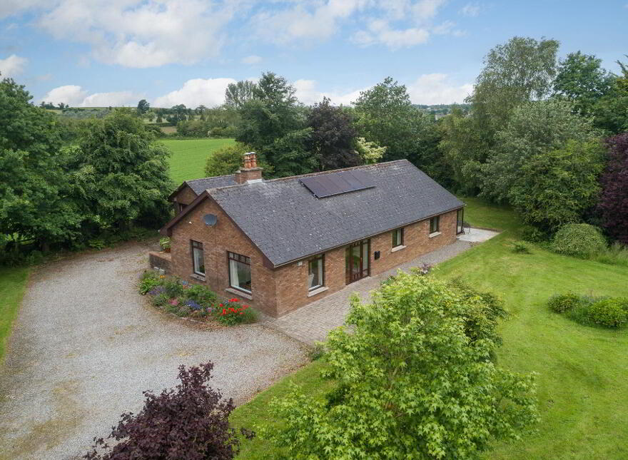 Townparks, Castledermot, Kildare, R14WD62