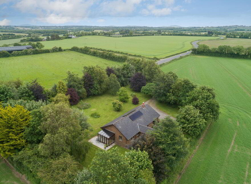Townparks, Castledermot, Kildare, R14WD62