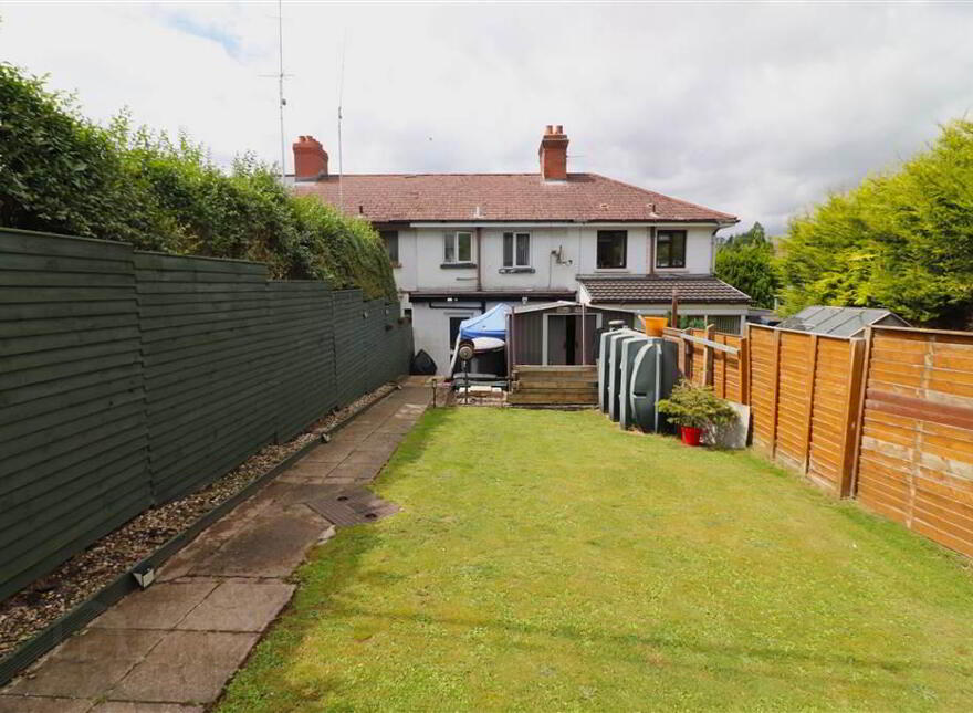 6 Delacherois Avenue, Grand Street, Lisburn, BT27 4TR