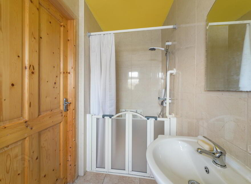 102 Blackditch Road, Ballyfermot, Dublin, D10X257