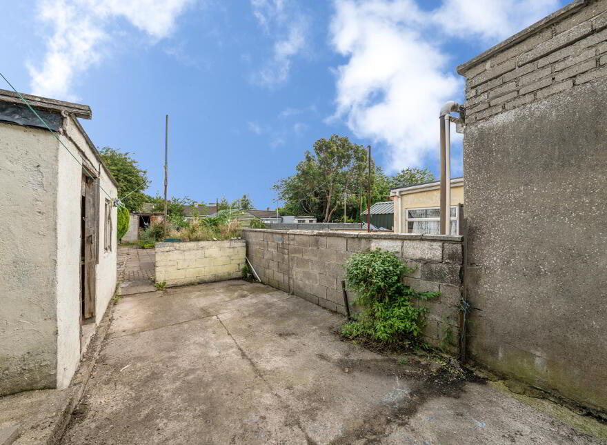 102 Blackditch Road, Ballyfermot, Dublin, D10X257