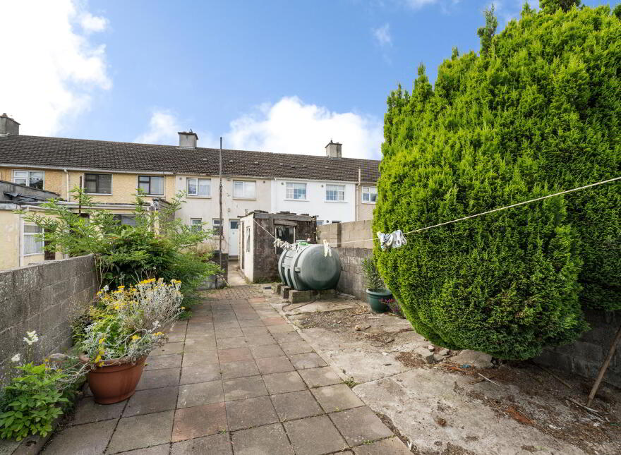 102 Blackditch Road, Ballyfermot, Dublin, D10X257