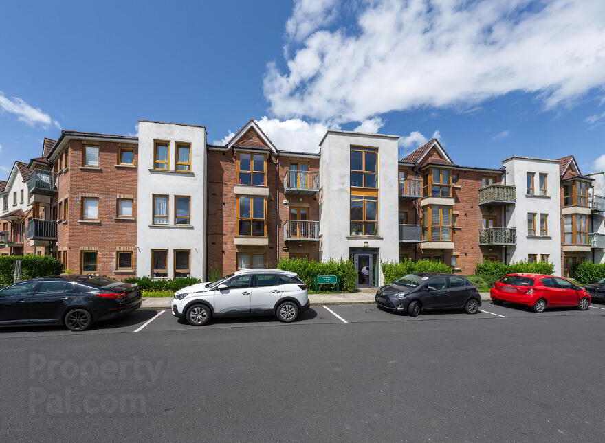 9 Summerseat Way, Clonee, Dublin, D15 photo