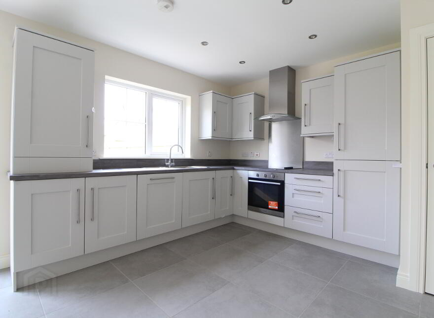 16 Foxfield Park, Magherafelt, BT45 5FR