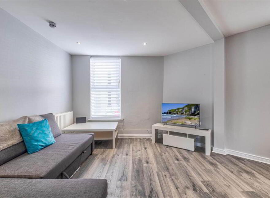 Apt 1, 2 Dunluce Avenue, Portrush, BT56 8DN