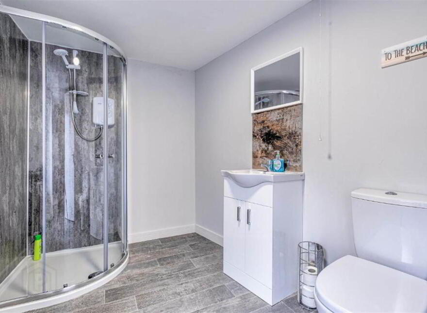 Apt 1, 2 Dunluce Avenue, Portrush, BT56 8DN