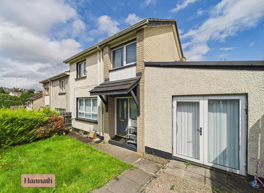 40 Fairfield Estate, Dungannon, BT71 7AZ photo