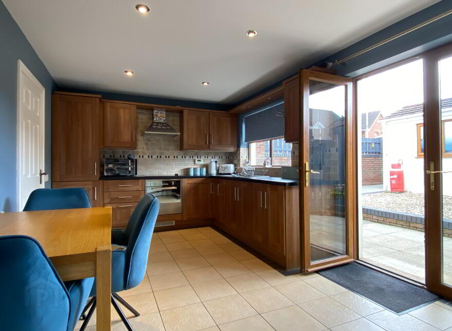 27 Laurel Wood, Lower Ballinderry, Lisburn, BT28 2GQ