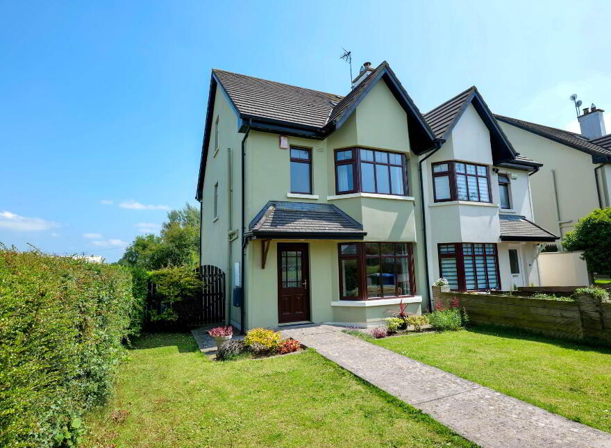 22 Meadowside, Dromina, Charleville, P56TA47 photo