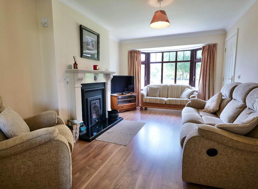 22 Meadowside, Dromina, Charleville, P56TA47