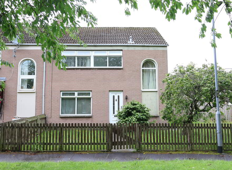 24 Irwin Avenue, Limavady, BT49 9HF photo