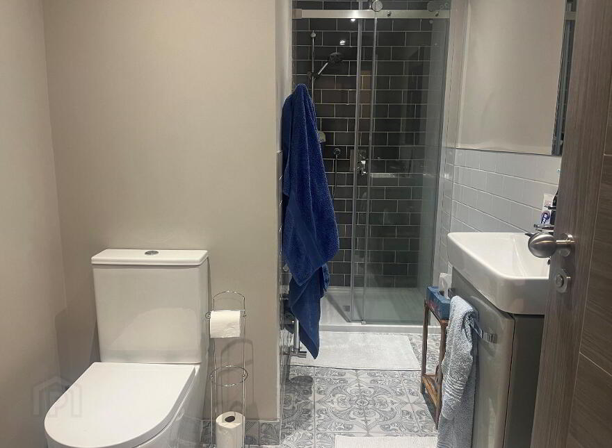26 Sans Souci Park, Belfast, BT9 5BZ