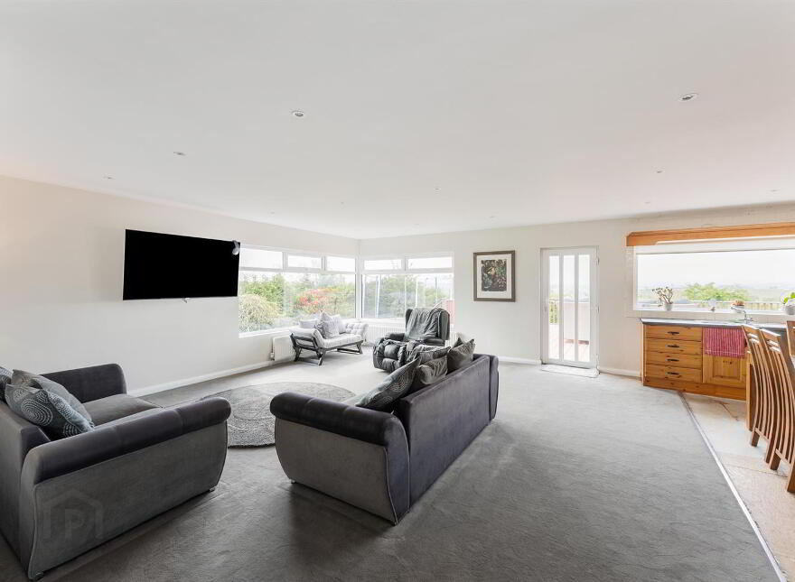8 Gannon Road, Temple, Lisburn, BT27 6UJ