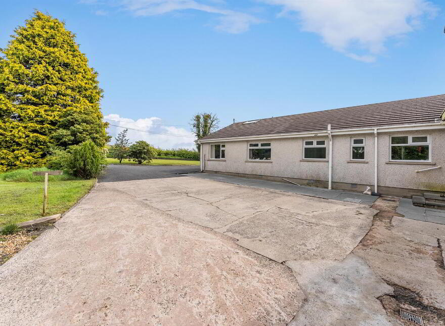 8 Gannon Road, Temple, Lisburn, BT27 6UJ