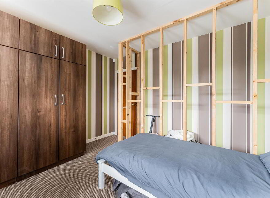 8 Gannon Road, Temple, Lisburn, BT27 6UJ