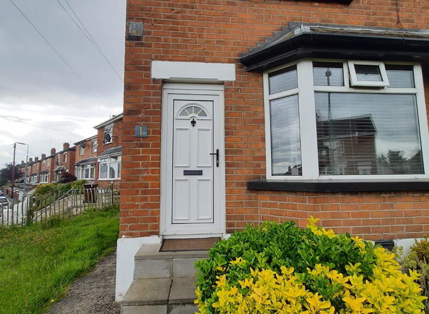 1 Voltaire Gardens, Newtownabbey, BT36 7EY photo