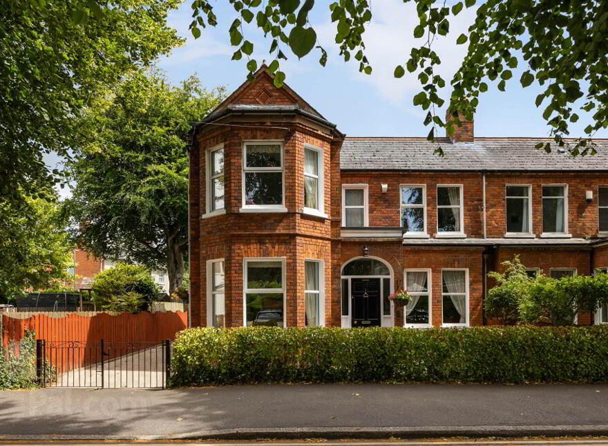 2 Belmont Park, Off Belmont Road, Belfast, BT4 3DU photo