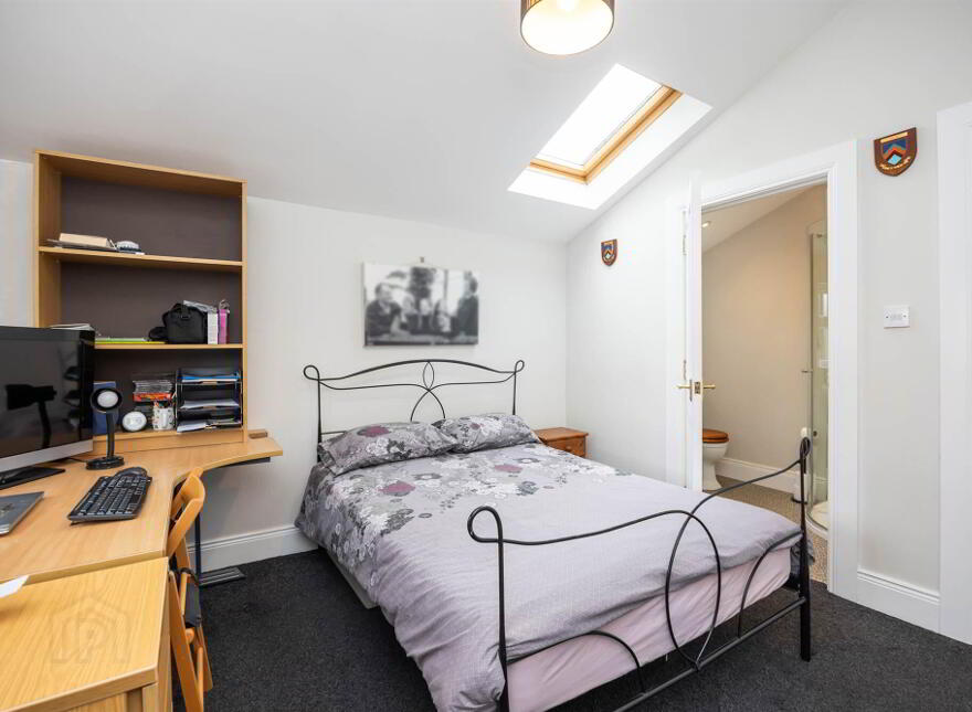 2 Belmont Park, Off Belmont Road, Belfast, BT4 3DU